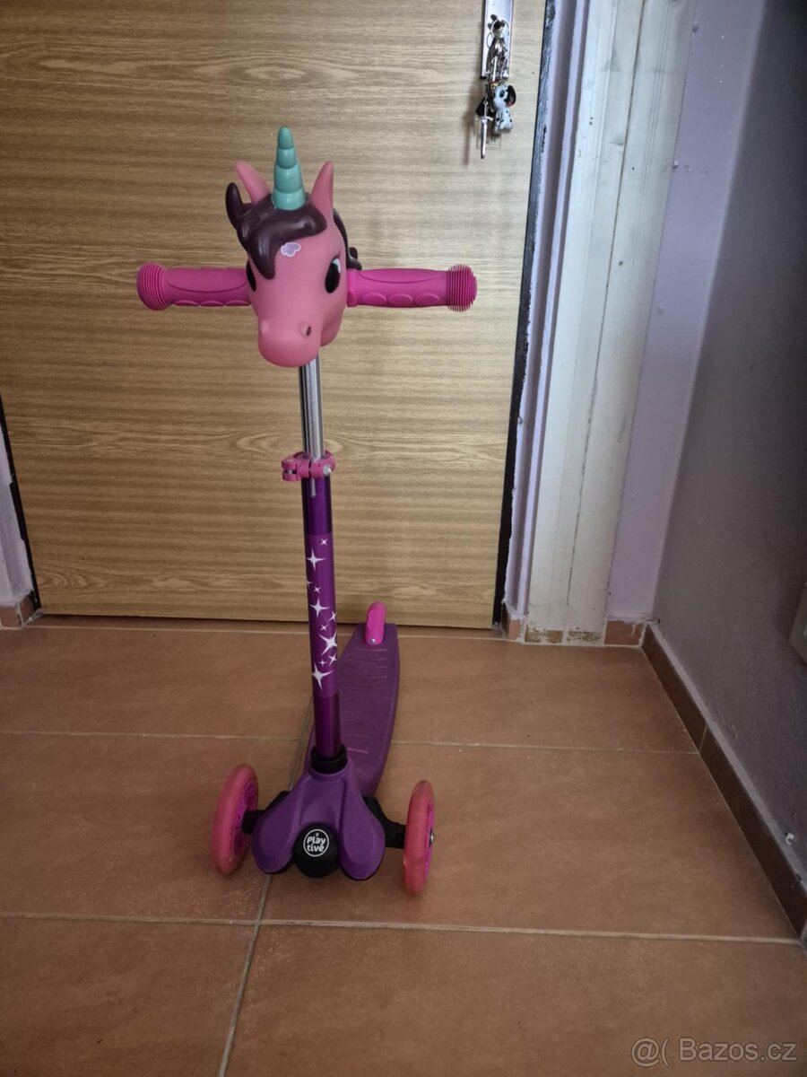 Dětská skládací koloběžka