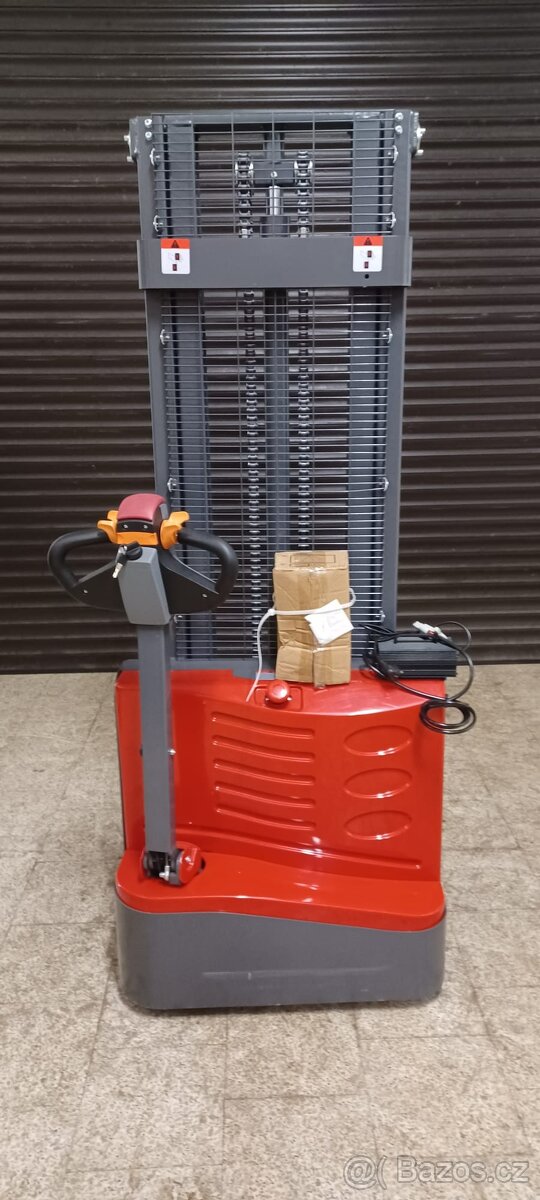 Ručně vedený elektrický VZV - 1,5t / 3m LITHIOVA baterie