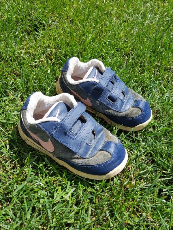 NIKE boty - vel. 26