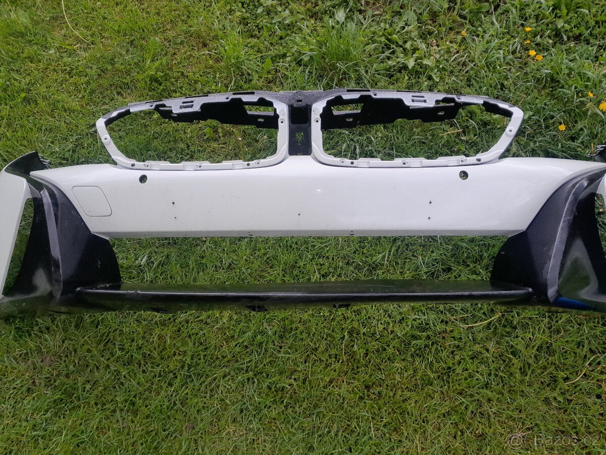 Nárazník BMW i8