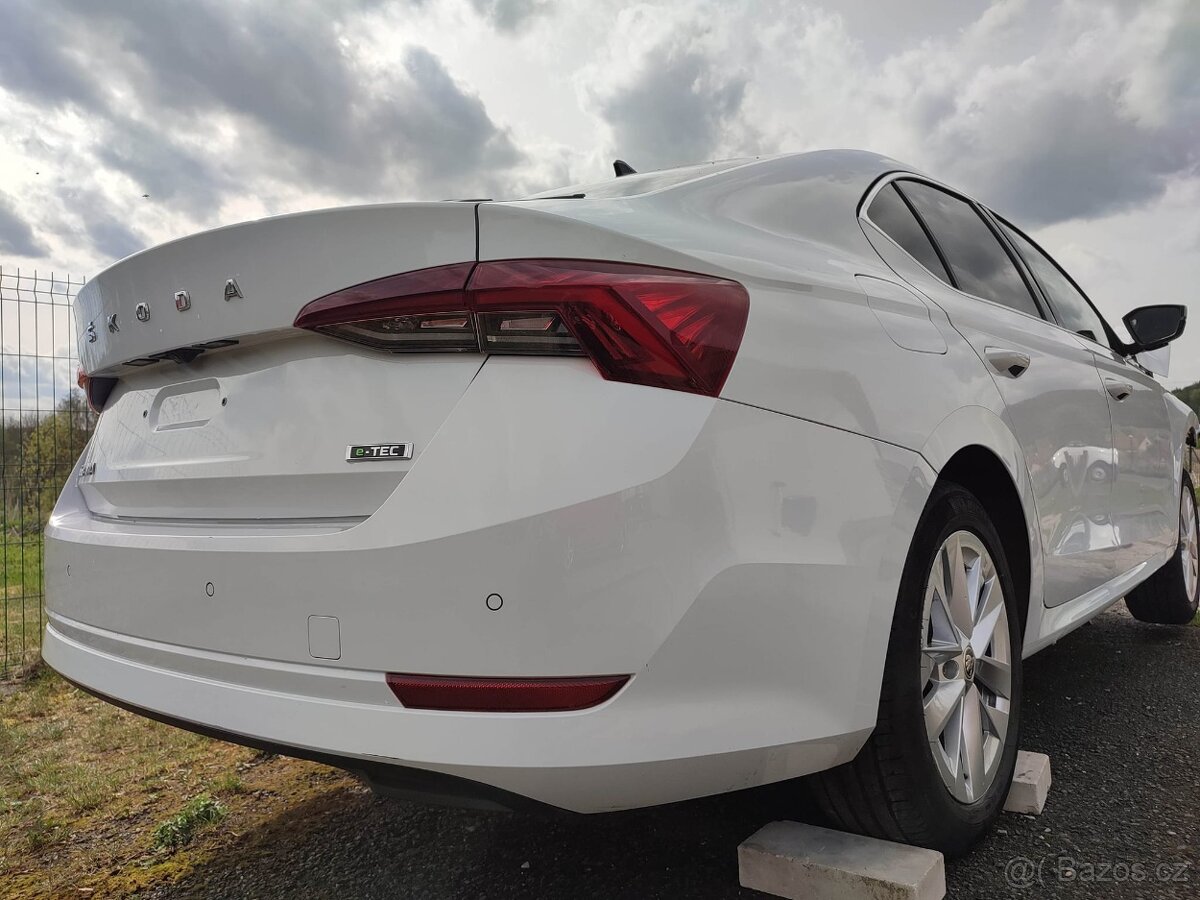 Škoda Octavia IV - 1.5 TSI e-tec - NÁHRADNÍ DÍLY -