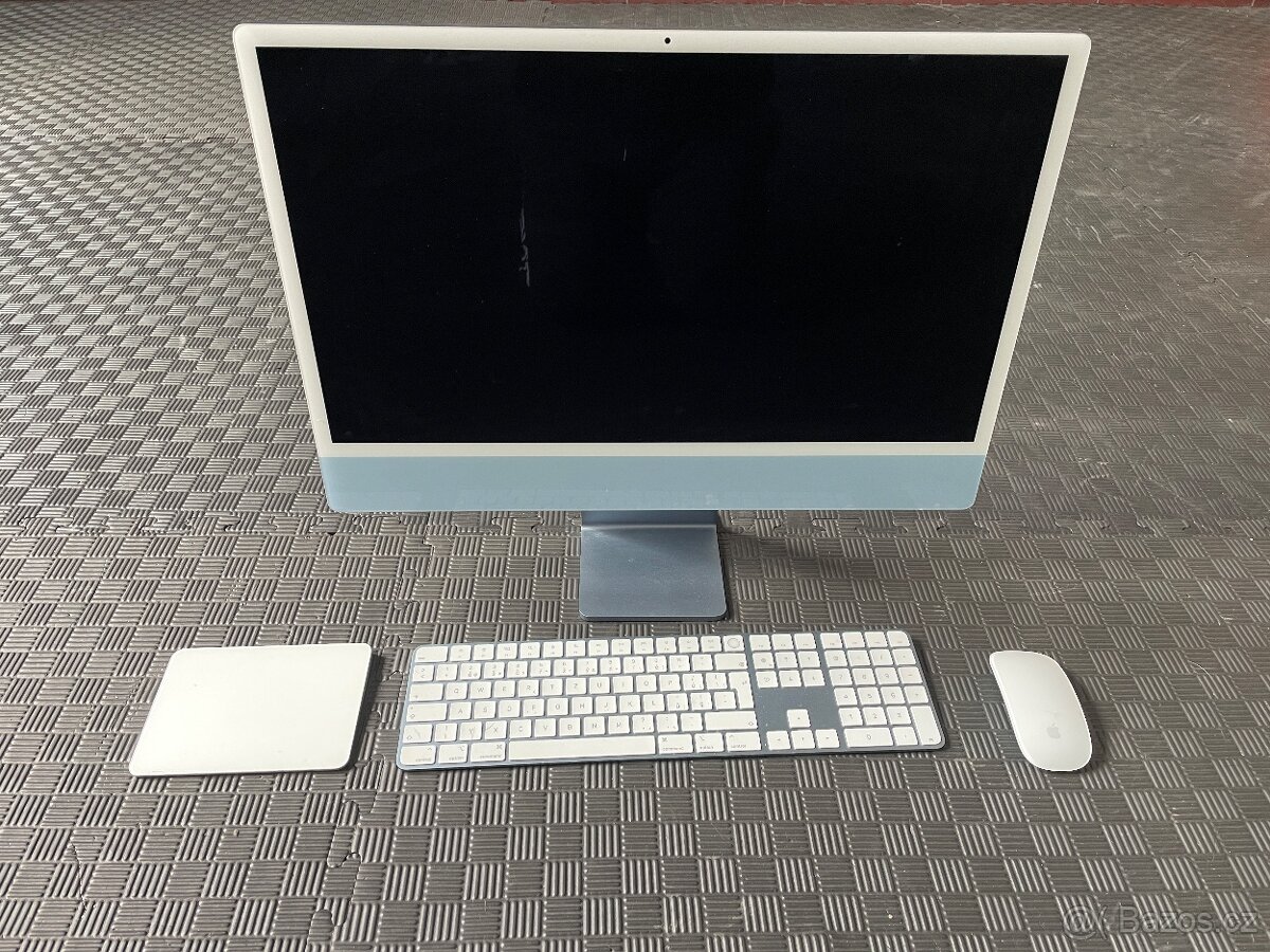 Apple iMac 24″ (2021, M1-8core, 16GB, 500GB SSD) - jako nový