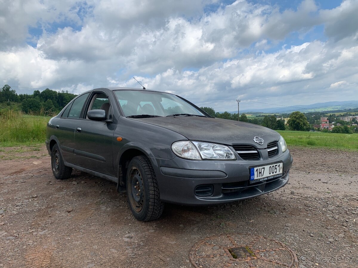 Almera 1.5 benzín 2002