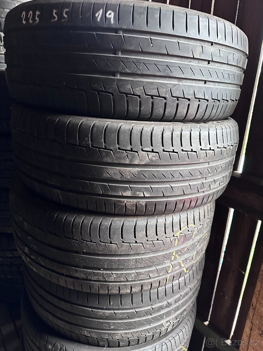 Letní sada pneu 225/55 R19 - Continental