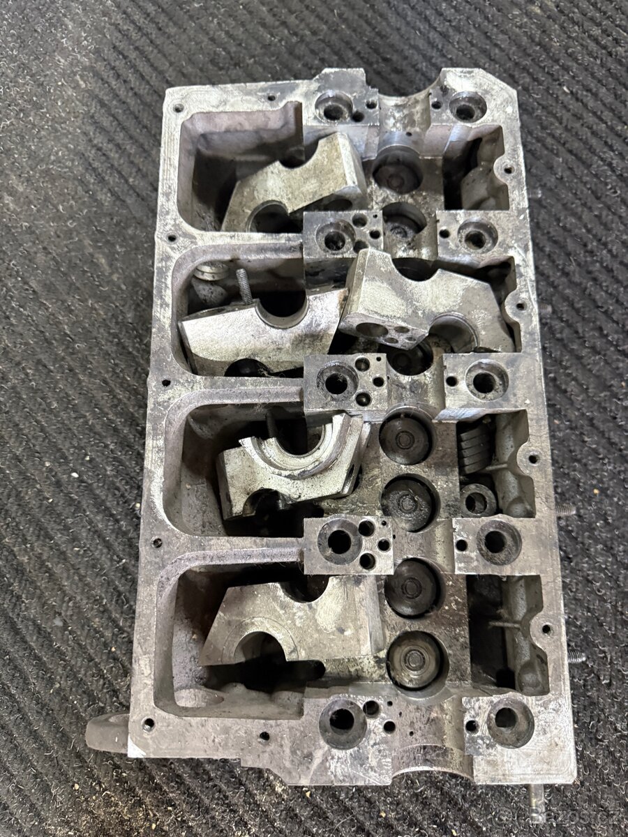 Hlava válců 038103373R, Audi, Škoda, Seat