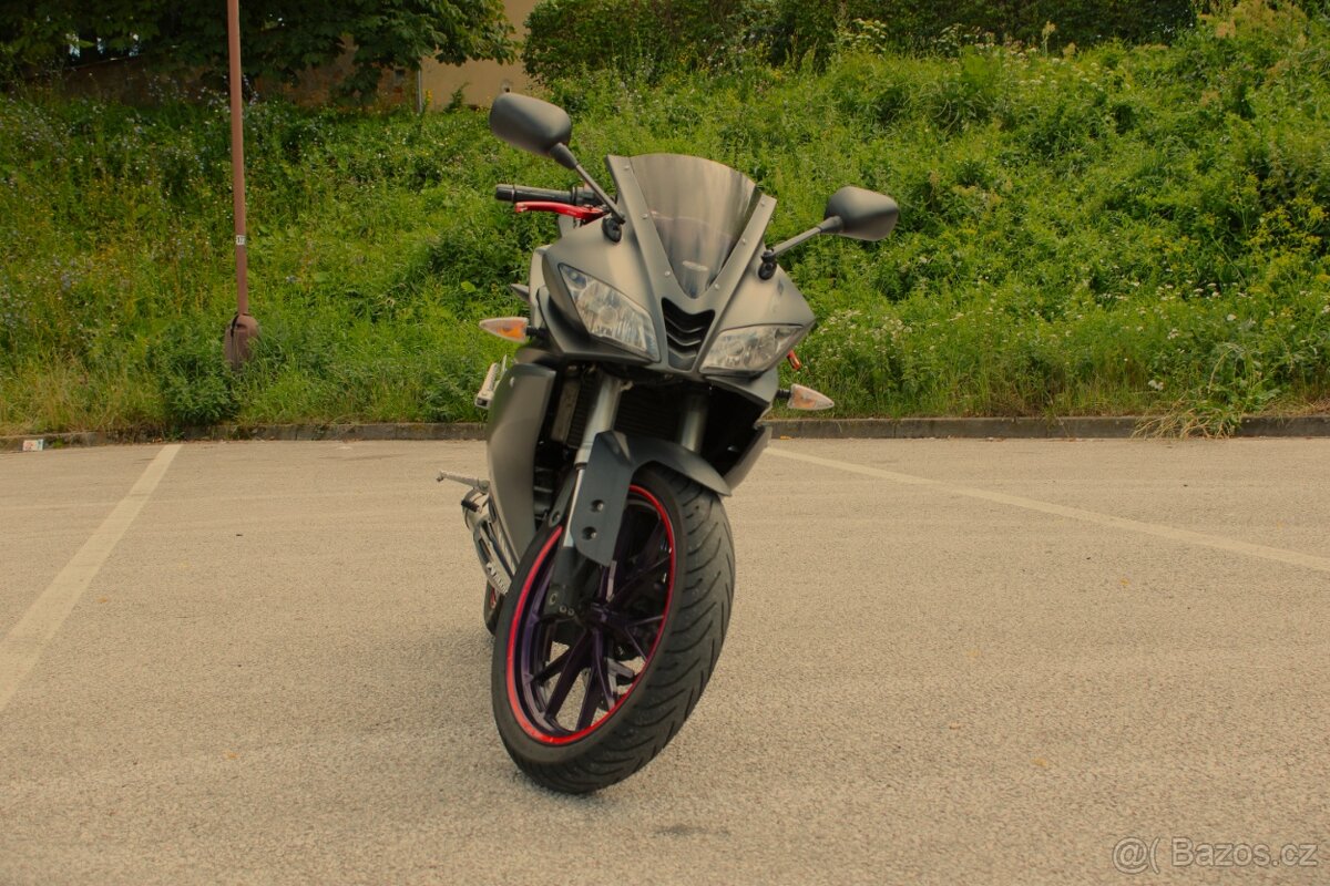 Yamaha YZF-R125