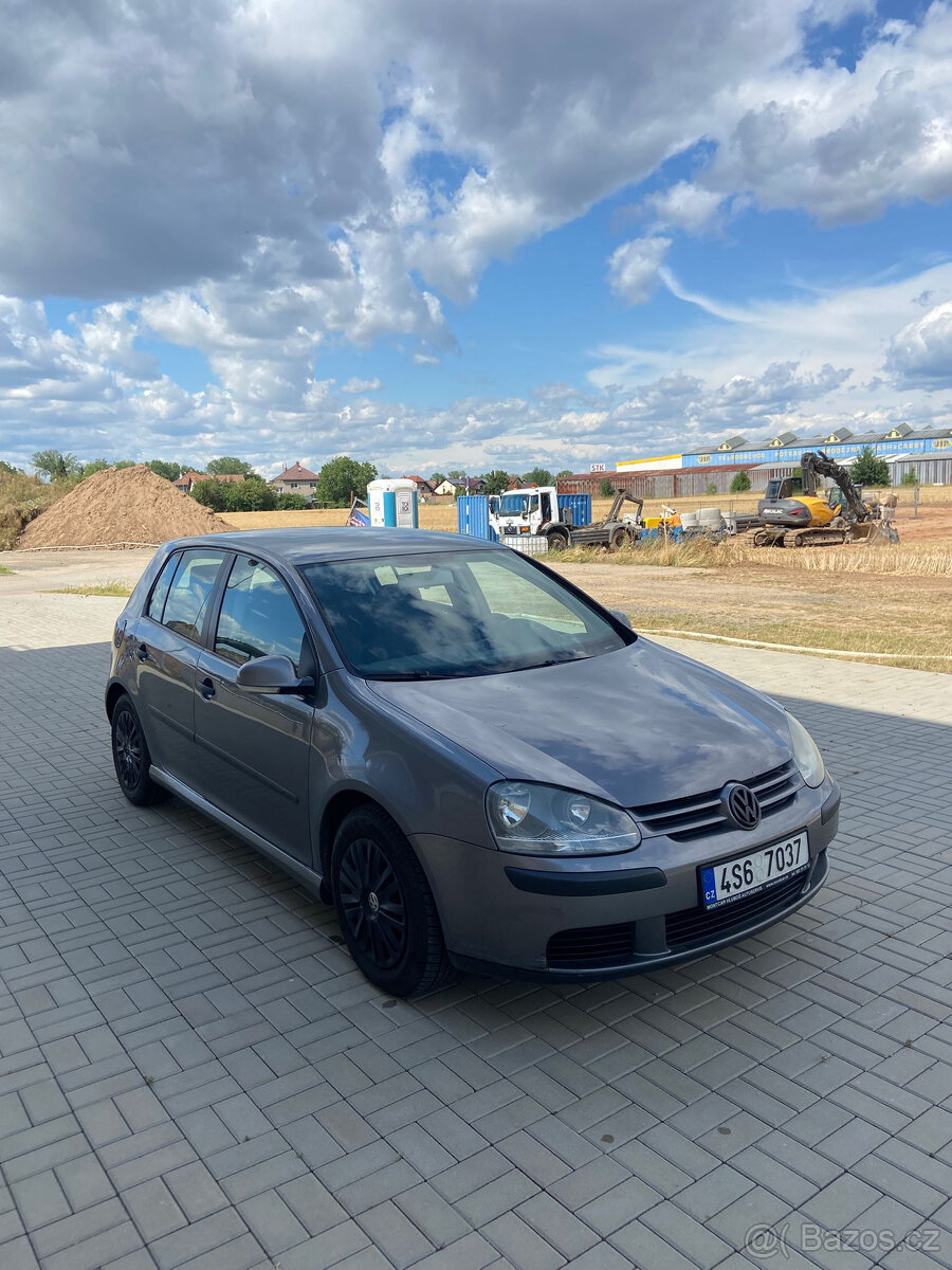 Volkswagen Golf V 1.4 benzin