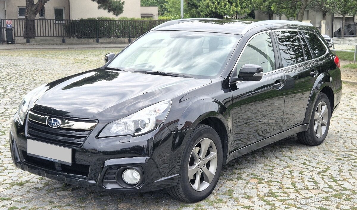 Subaru Outback - 2,5i 127 kW Executive ČR 2.maj