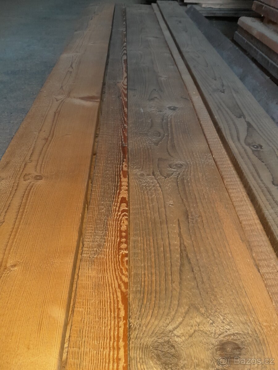 Prodám stará drásaná prkna.