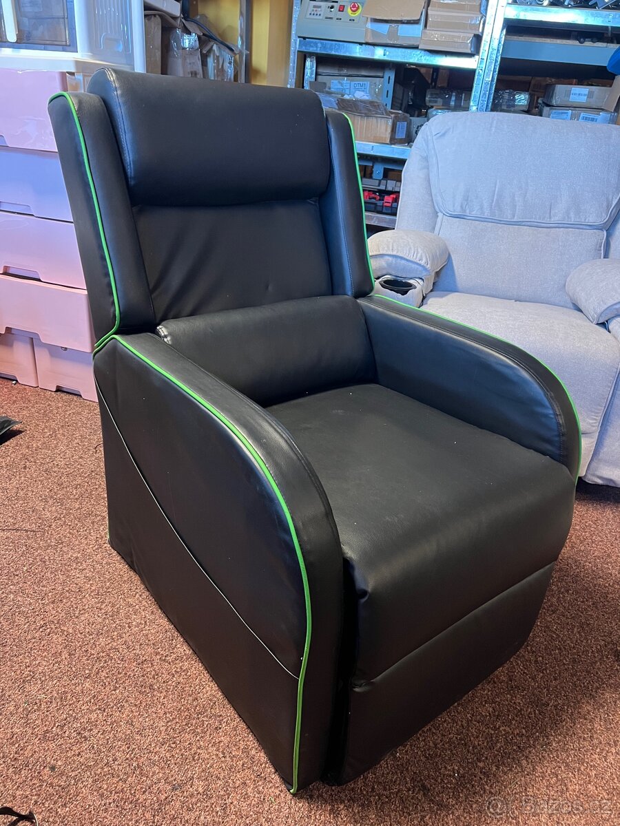 Herní křeslo - zánovní