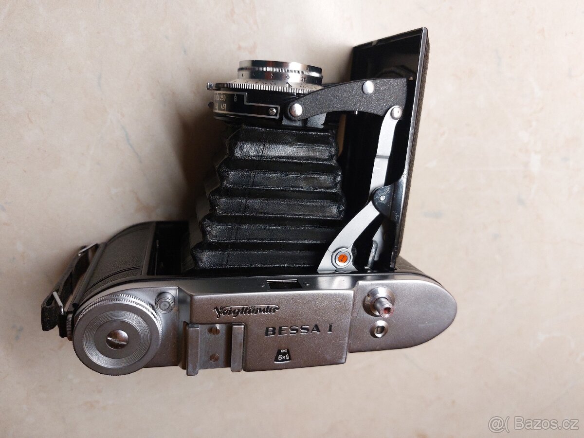 Voigtländer Bessa 1