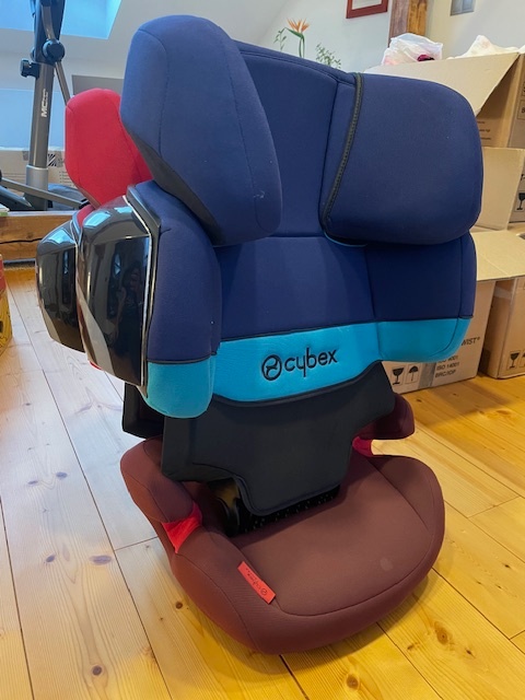 Cybex Solution X2 i-Fix Gr. II/III 15-36kg Modra