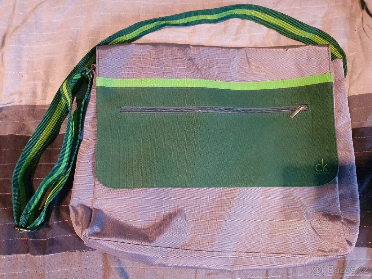 Calvin Klein taška přes rameno