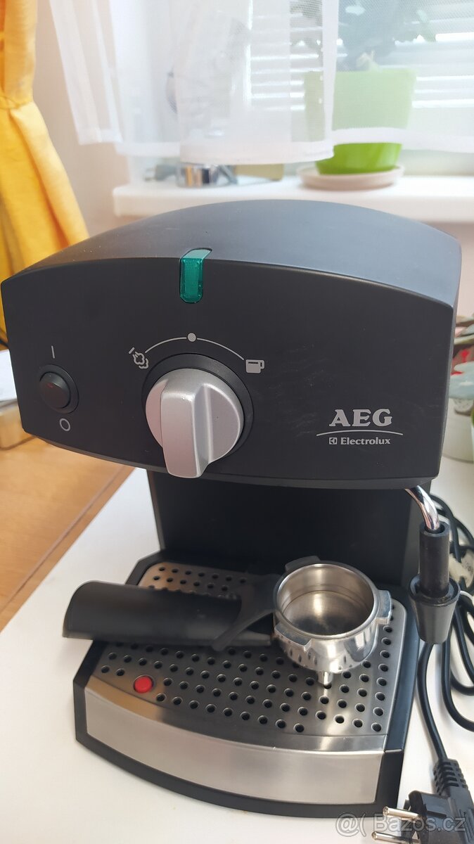 Pákový kávovar Electrolux. Cena 800Kč