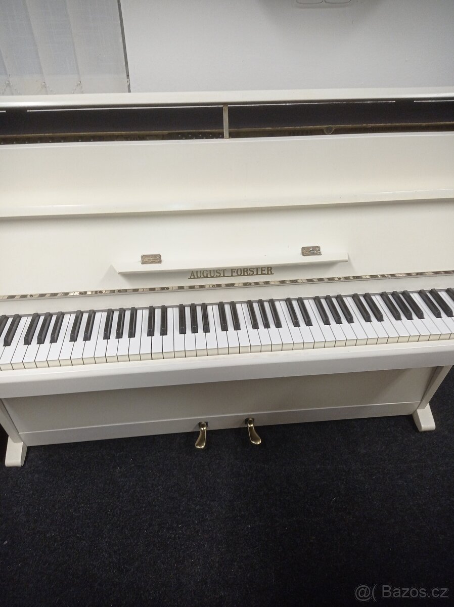 Piano, pianino, klavír Petrof - Forester