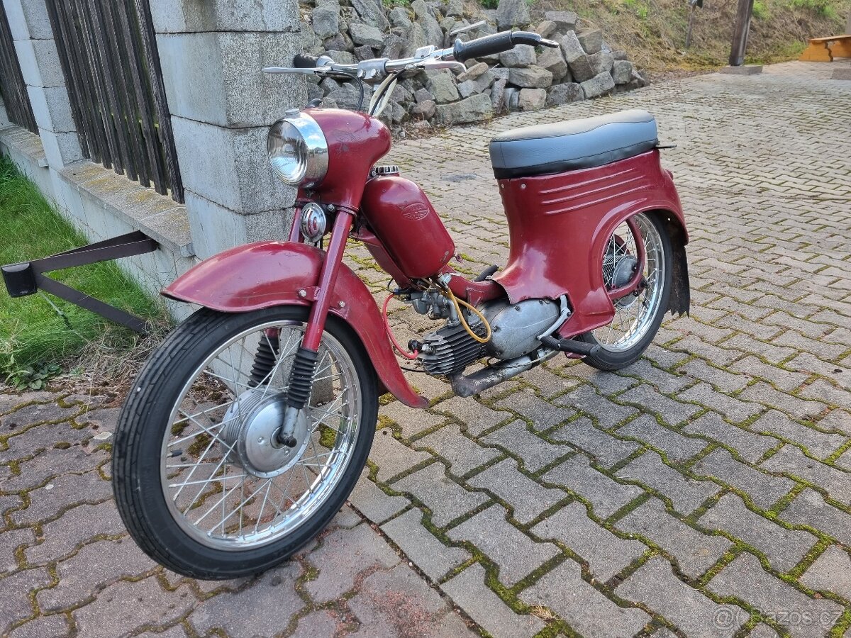 PRODÁM Jawa 555 pařízek, r.v.1958