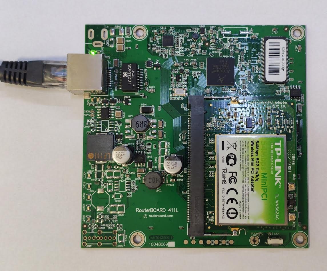 RouterBOARD 411L RouterOS L3