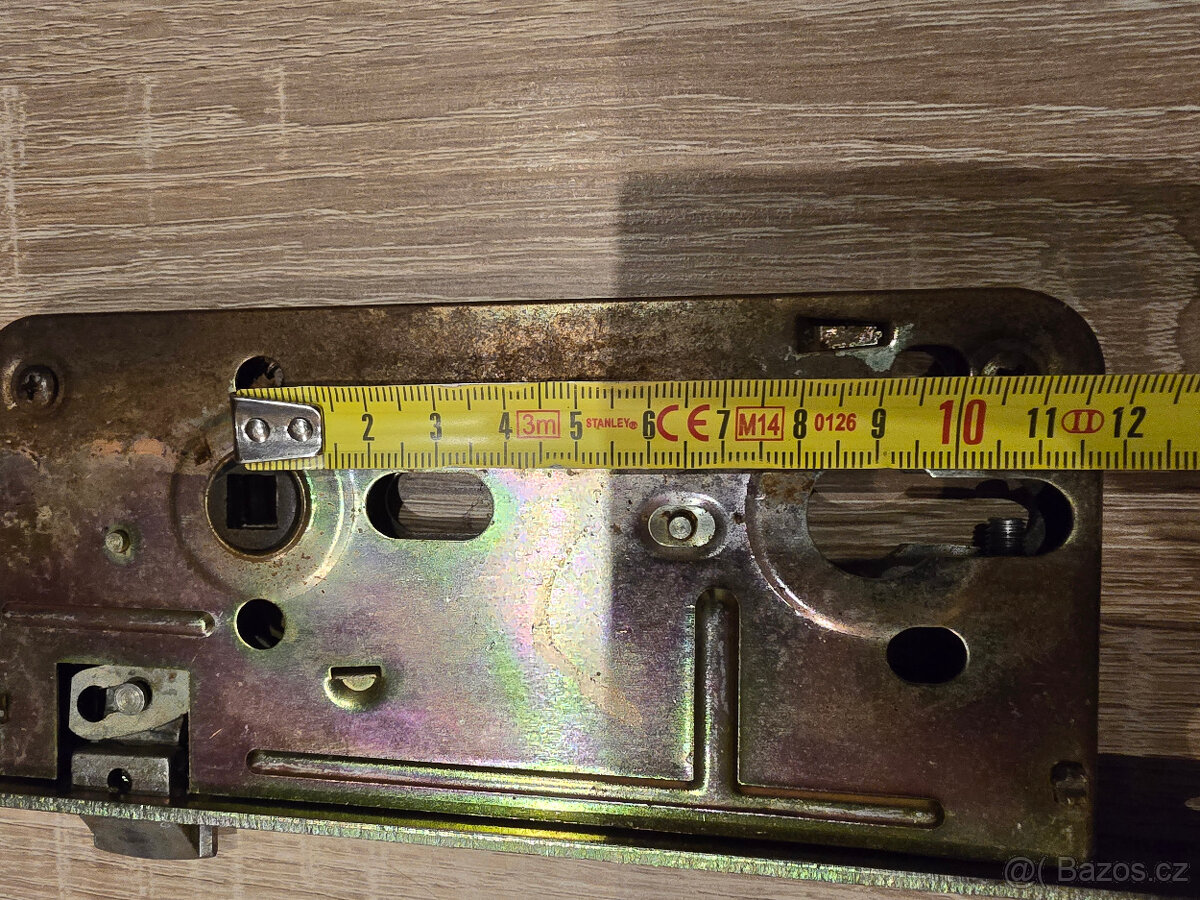 Zadlabávací zámek pro FAB