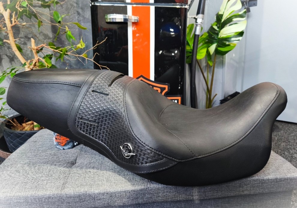Sedlo Harley Davidson Touring 2008 - 2022