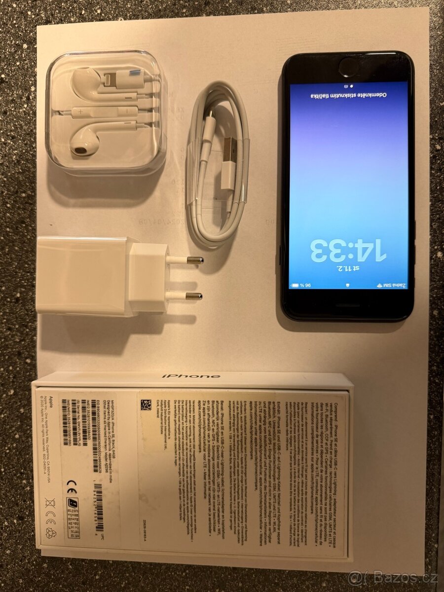 APPLE IPHONE SE2020 // 128 GB // Příslušenství