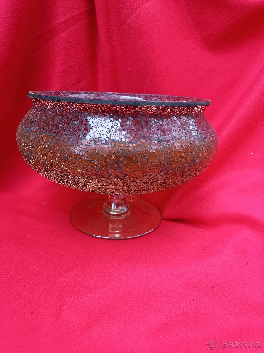 Dekorační skleněná mísa