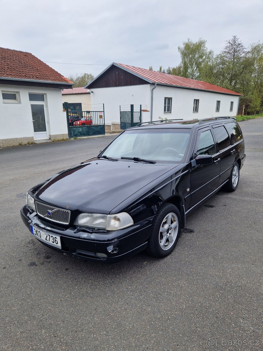 Volvo V70