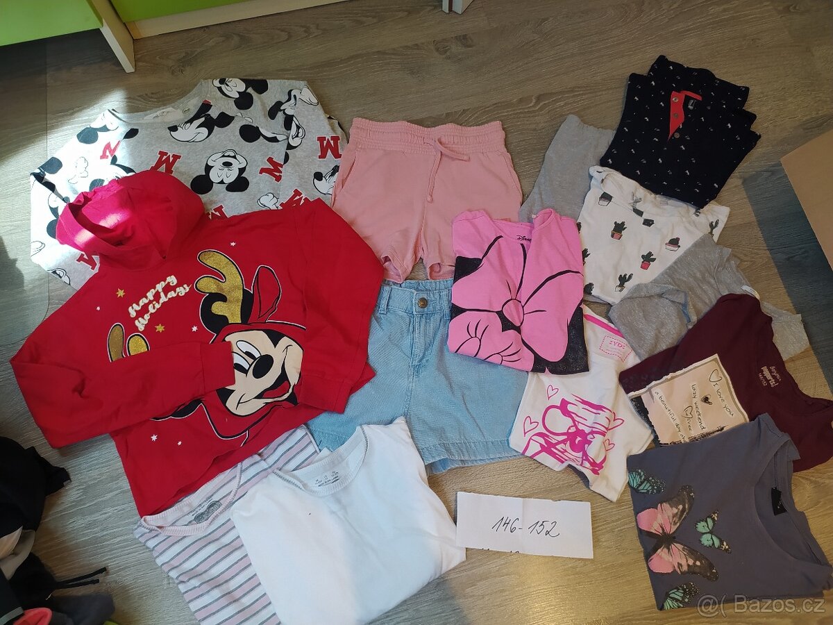 Holka 146/152 balík oblečení
