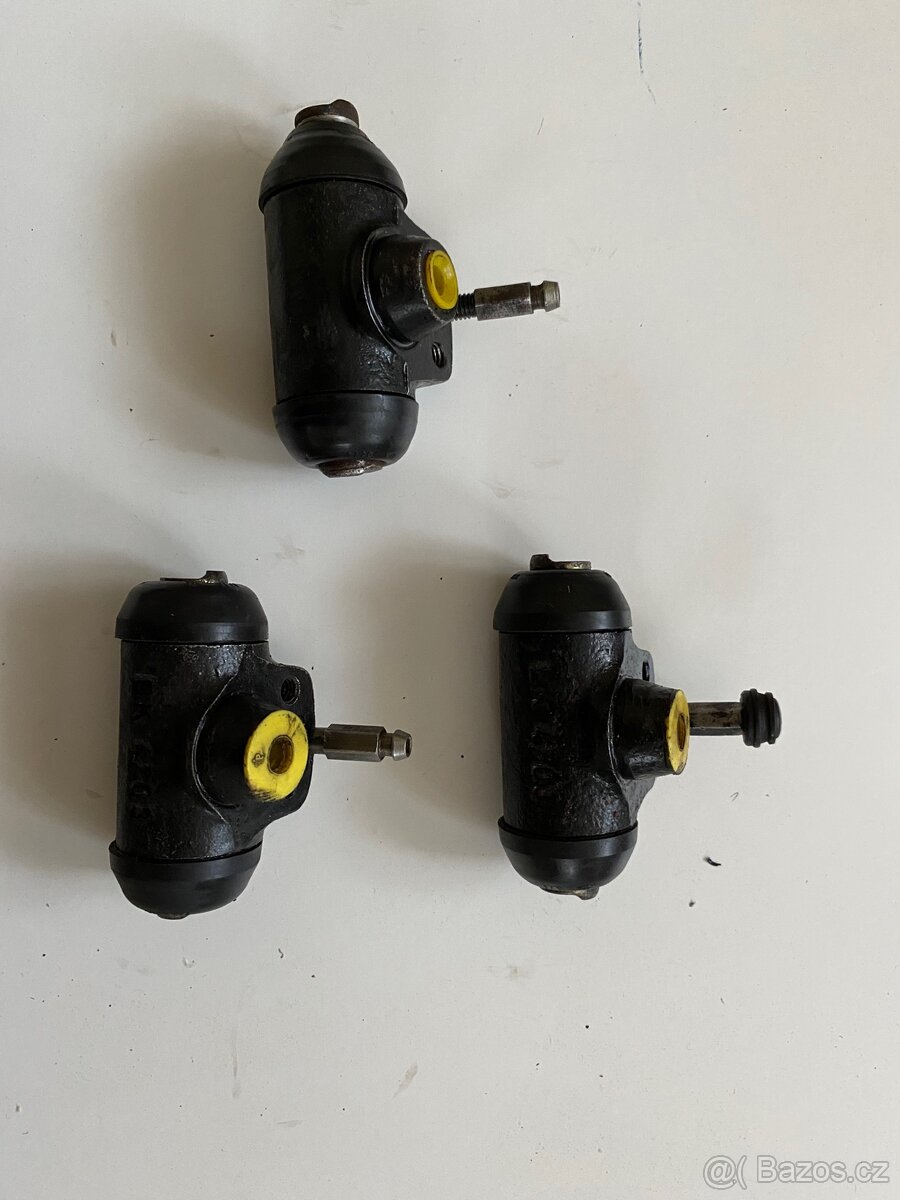 Brzdový váleček zadní Felicia 22mm