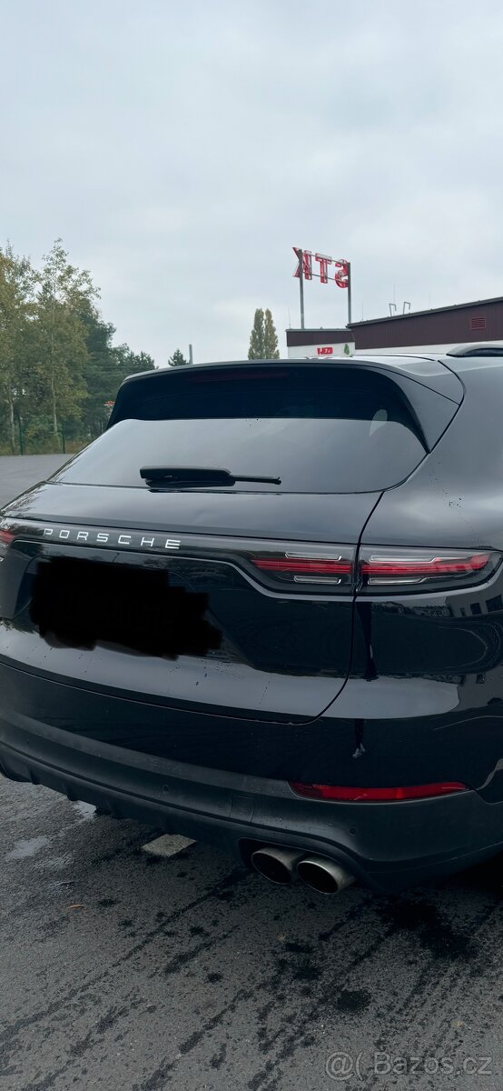 Světlo Porsche Cayenne