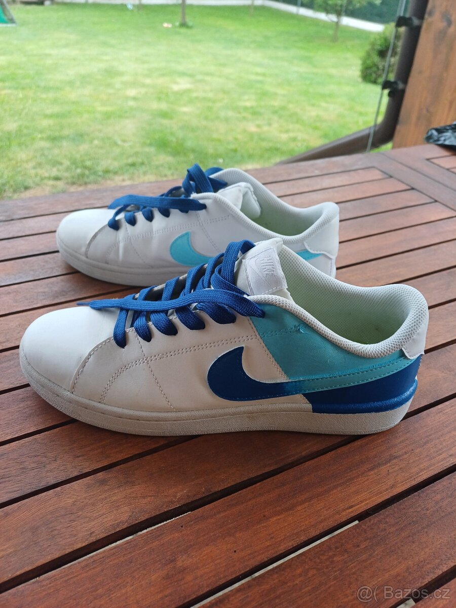 Nike tenisky 40