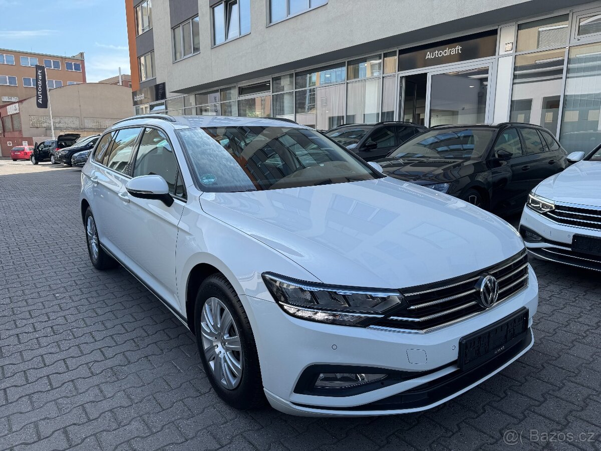 VW Passat B8 2.0 TDI 110kW DSG Tažné Navigace Kamera LED ACC