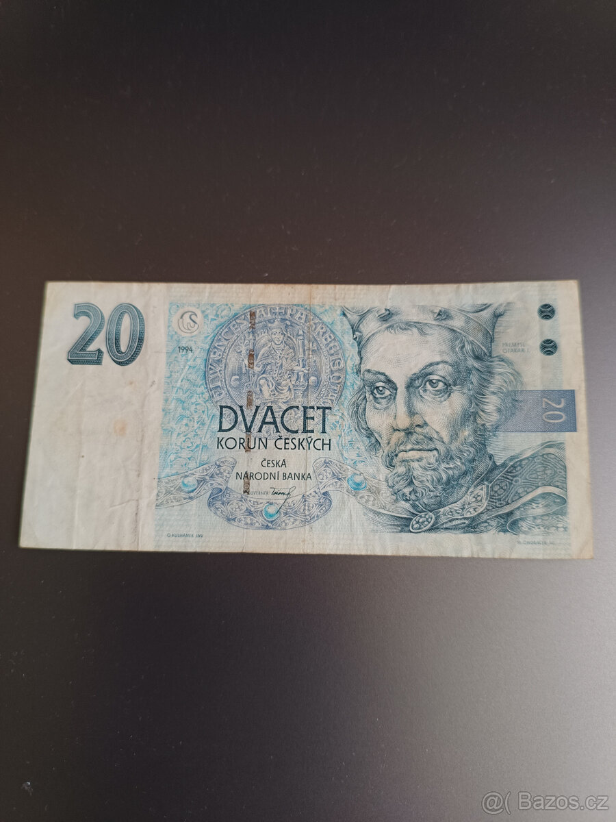 Stará, neplatná bankovka,