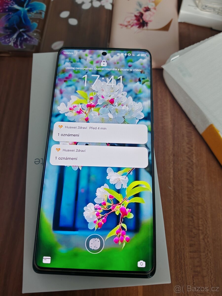 Honor magic 5 lite 5g. 8/256gb záruka