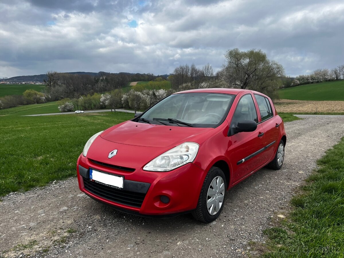 Renault Clio 1.2 16V, ZTP úprava, jen 70 000 km, STK 10/25