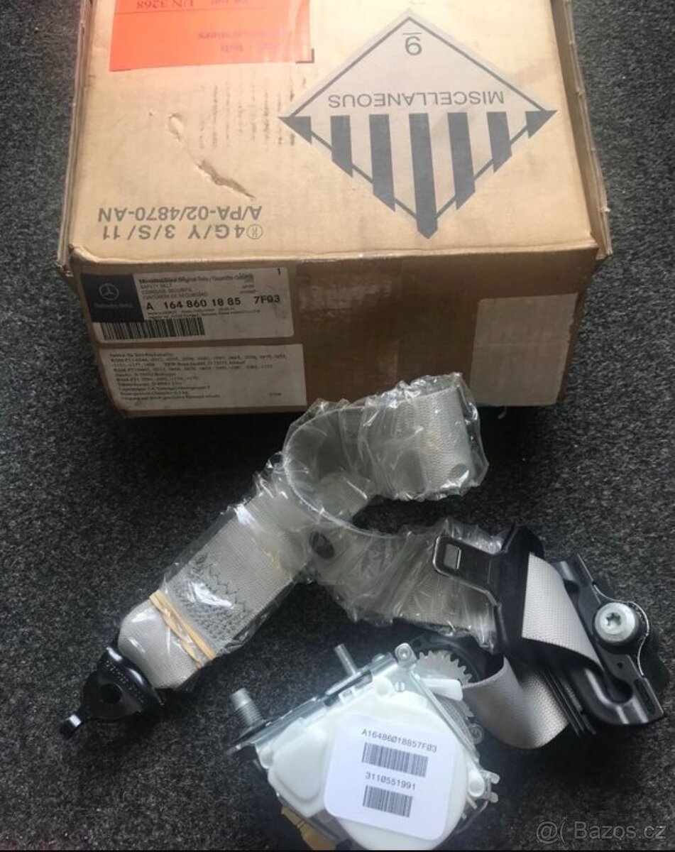 Mercedes ML 164 bezpečnostní pás,nový,original,Praha
