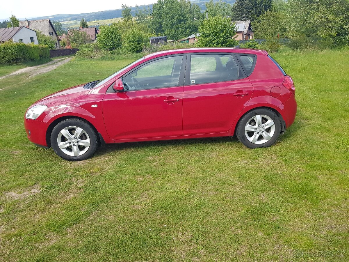 Kia ceed 1.4 80 KW  11/2008