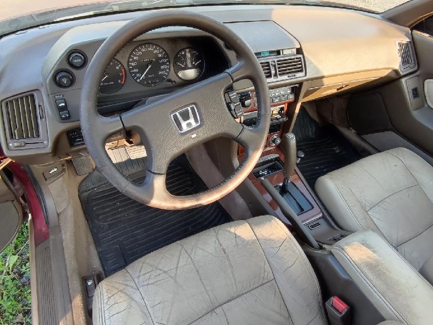 Legend  V6- 2,7  Coupe