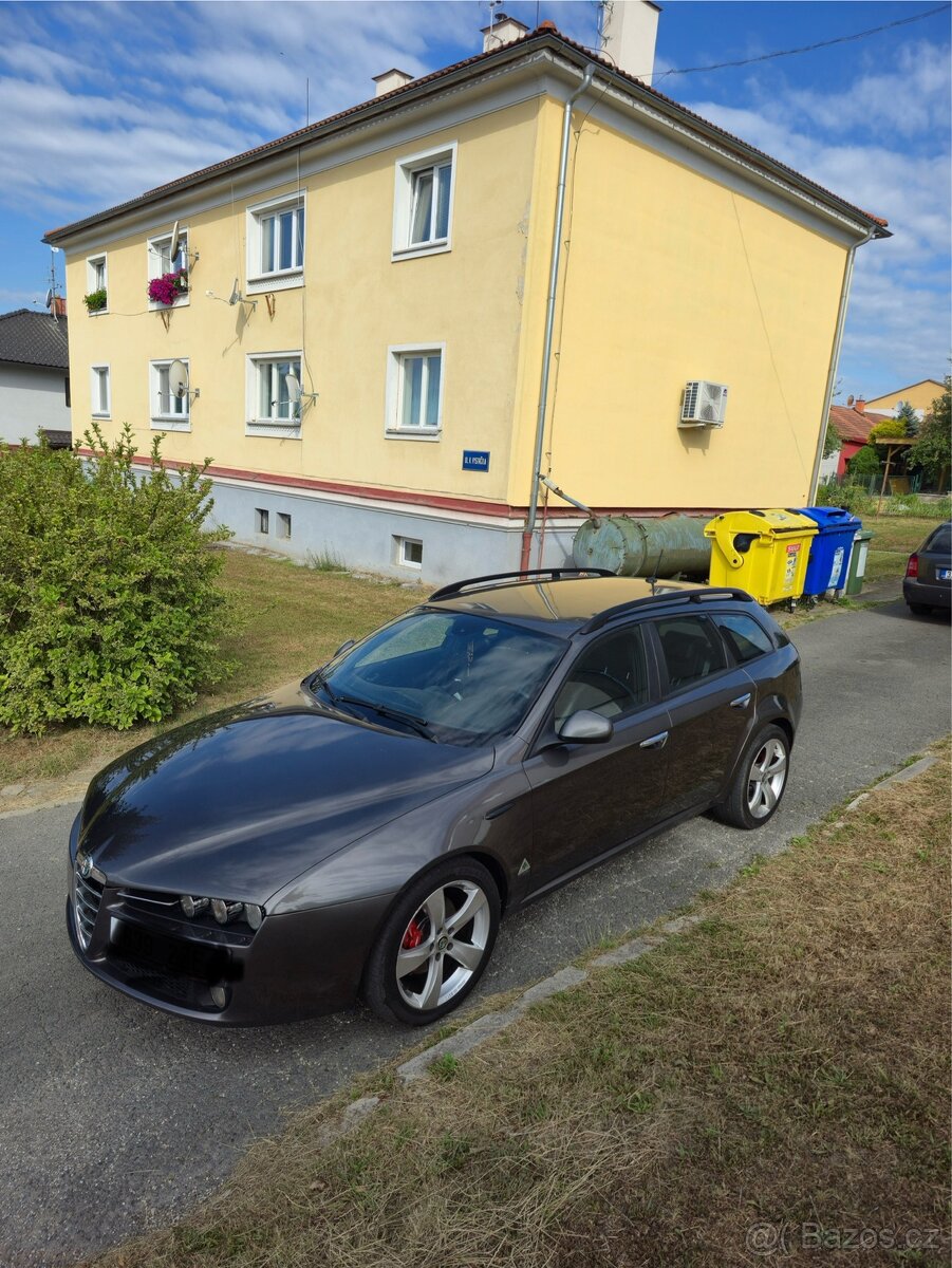 Alfa Romeo 159 2.0 jtdm 2011 r.v.