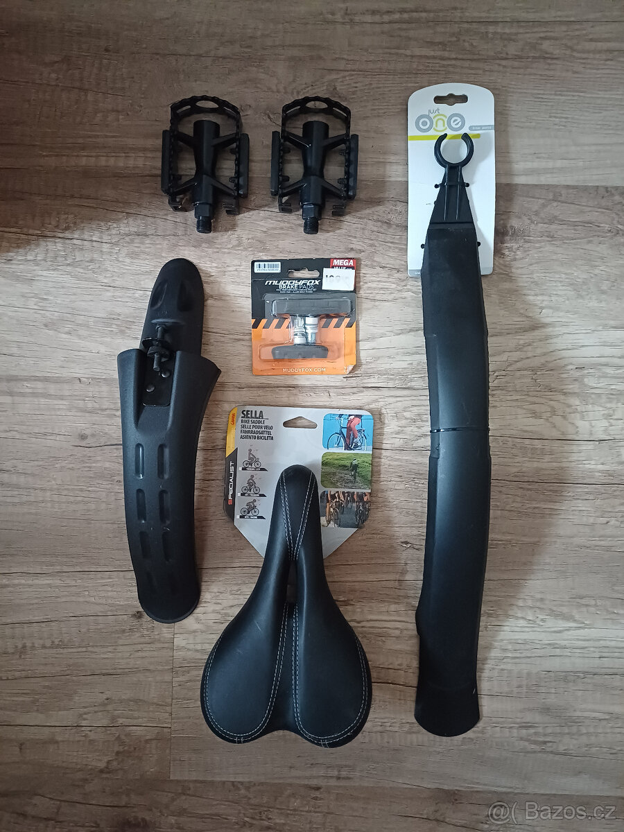 Cyklistické příslušenství