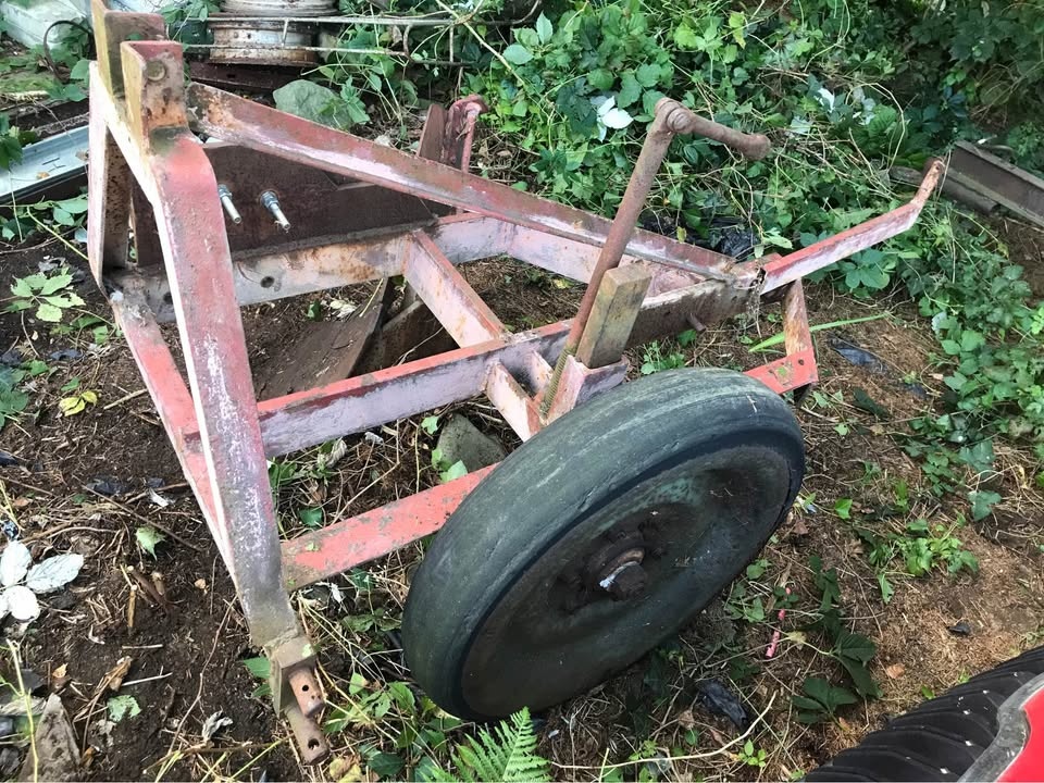 Prodám Dvojitý pluh za velký traktor