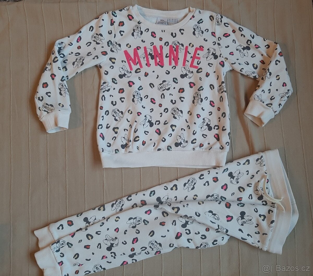 Tepláková souprava Minnie 122