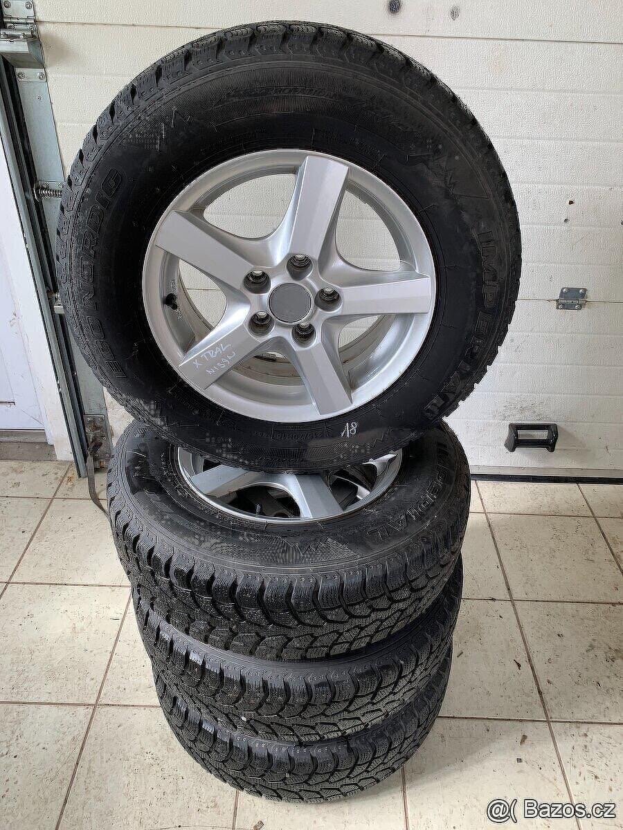 ZIMNÍ SADA ALU NISSAN 215/70 r15