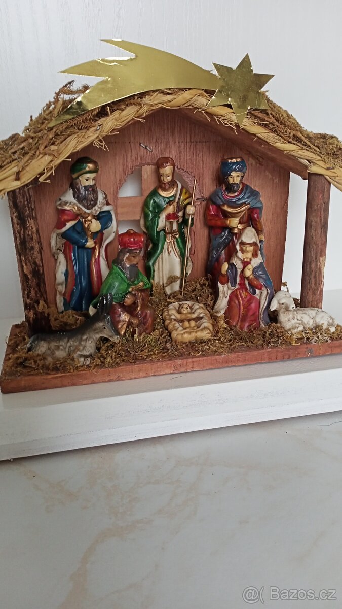 Starý betlém s keramickými figurkami-SLEVA