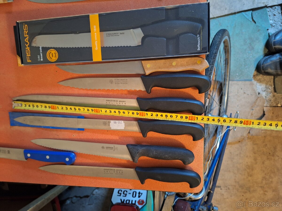 Kuchařské a řeznické profi nože a sekáčky,sekyra