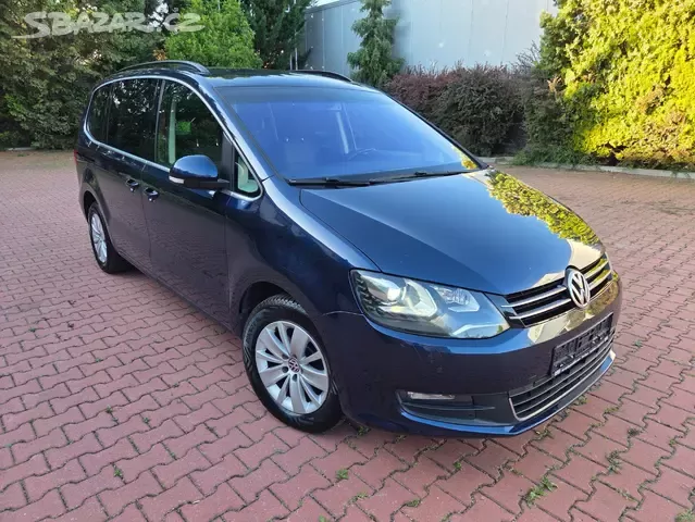 VW Sharan 2.0TDI 103kW, DSG, 7.míst, 2014, xenon, po servisu