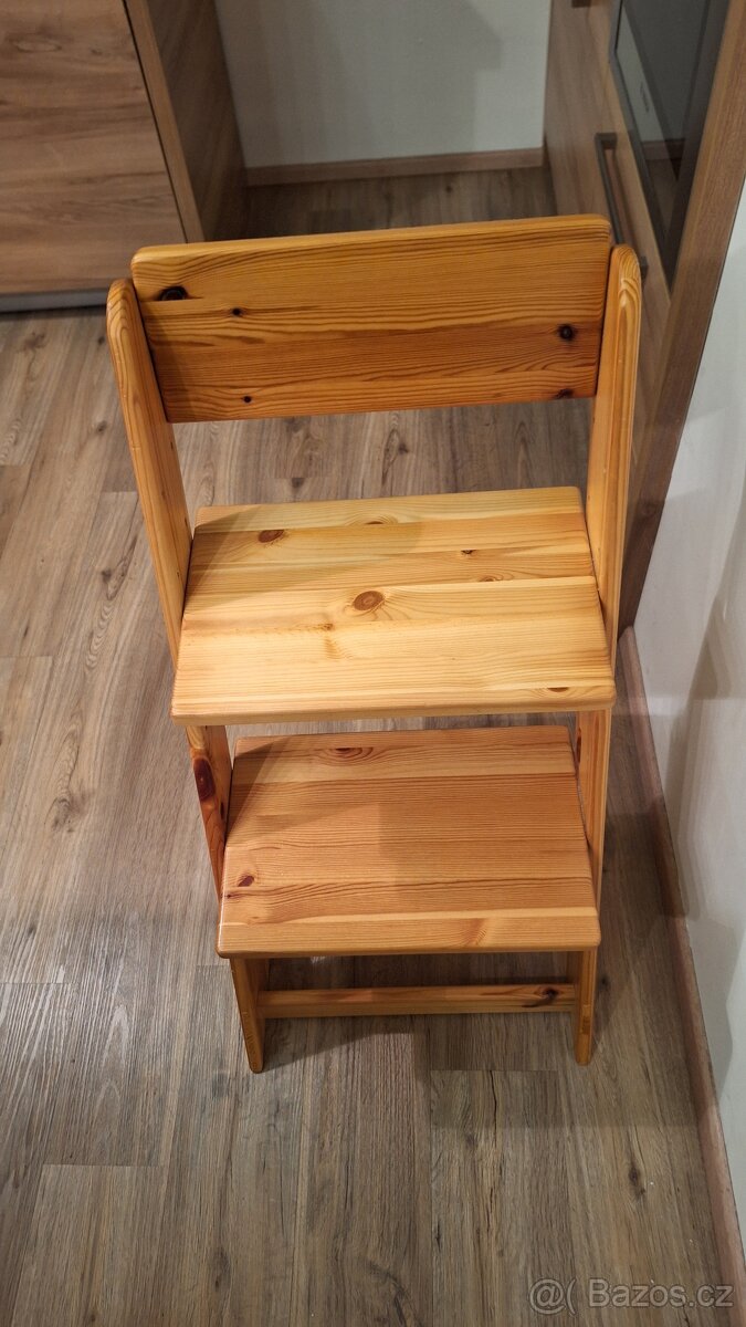 Rostoucí dřevěná židle zn. Domestav