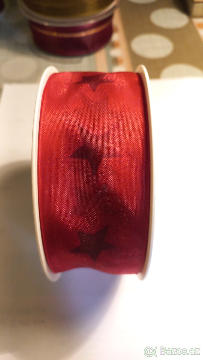 Stuha vánoční červená s hvězdami 40mm×1m