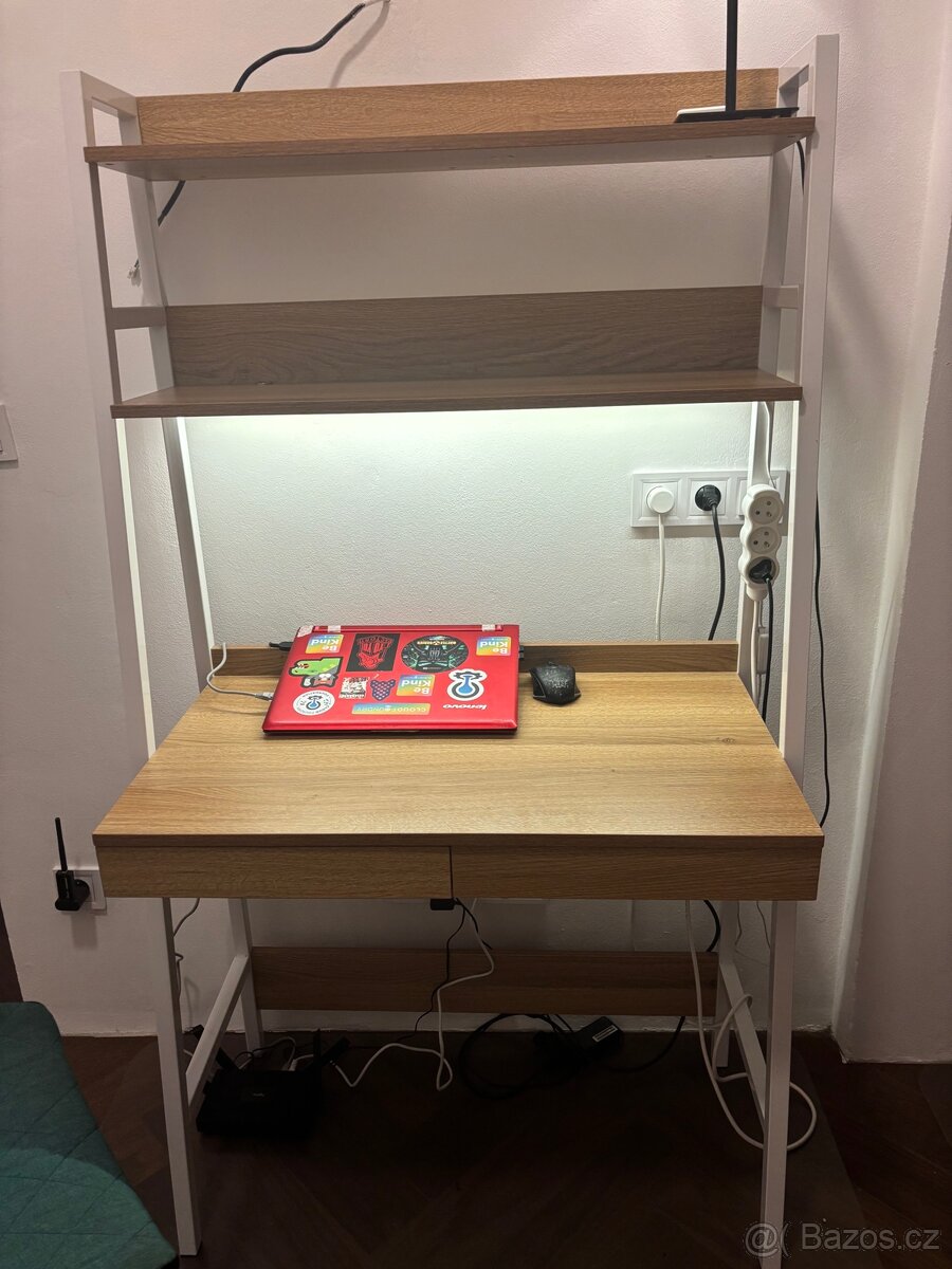 Psací, počítačový stůl