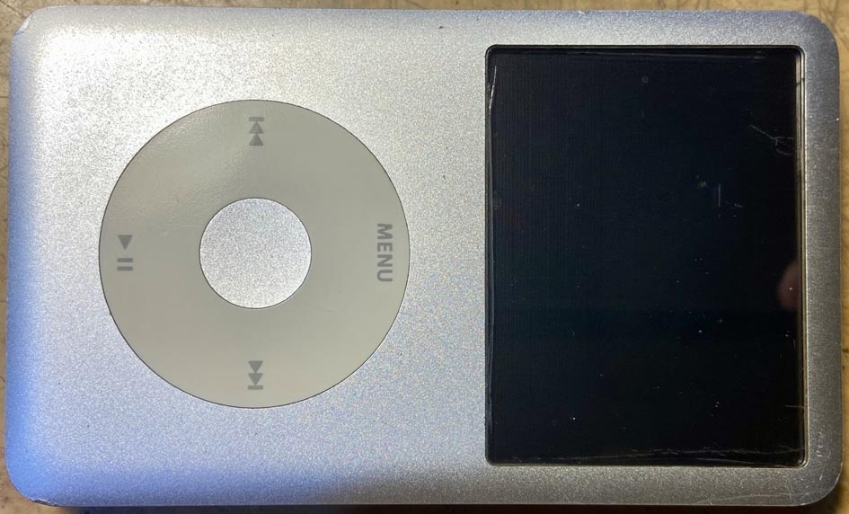 Prodám mixpult Alesis iMultimix8 USB a iPod classic 120 Gb