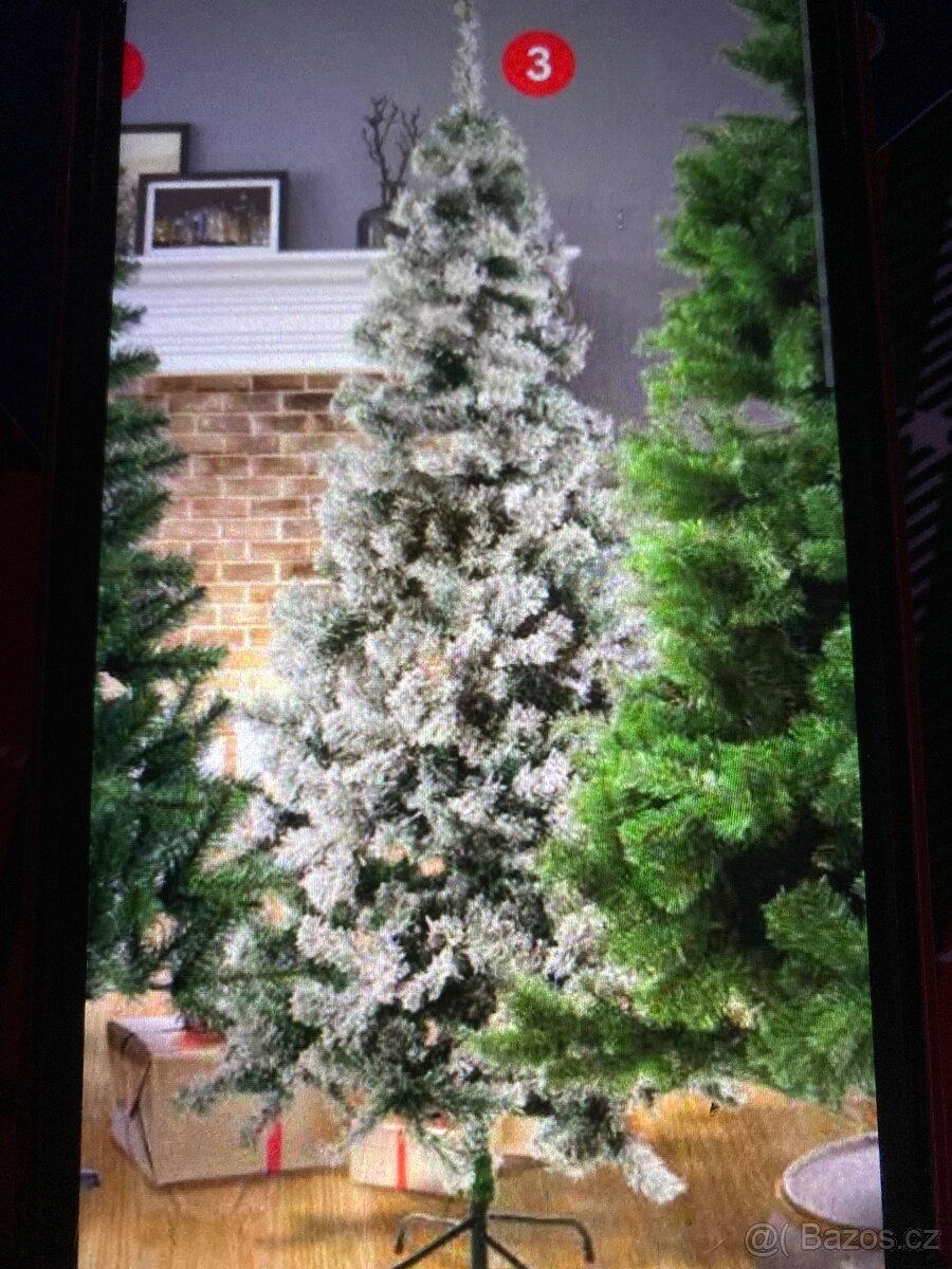 Vánoční stromeček zasnezeny 180cm